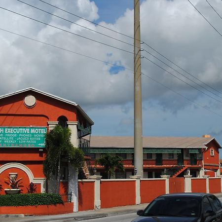 Hialeah Executive Motel Miami Springs Exterior photo